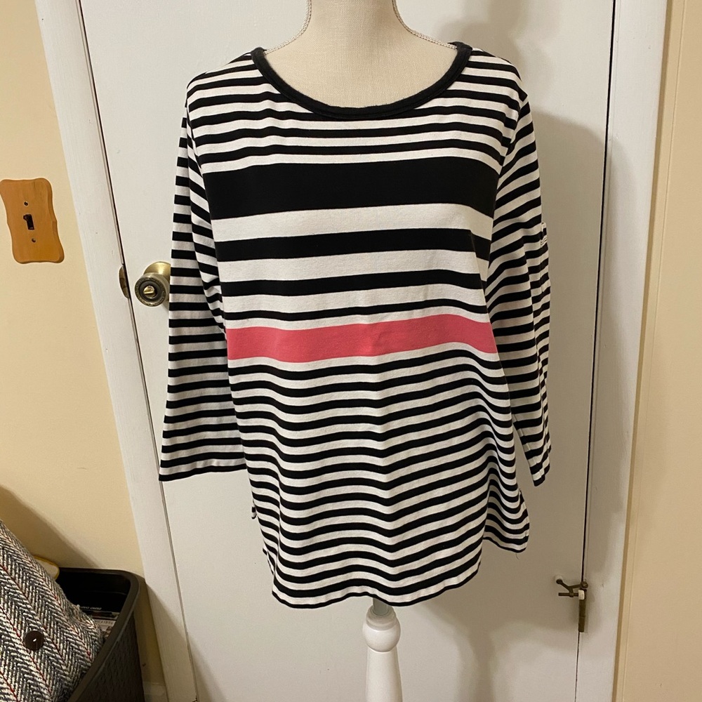 White Stag White, Black and Pink Blouse. Size XL.
